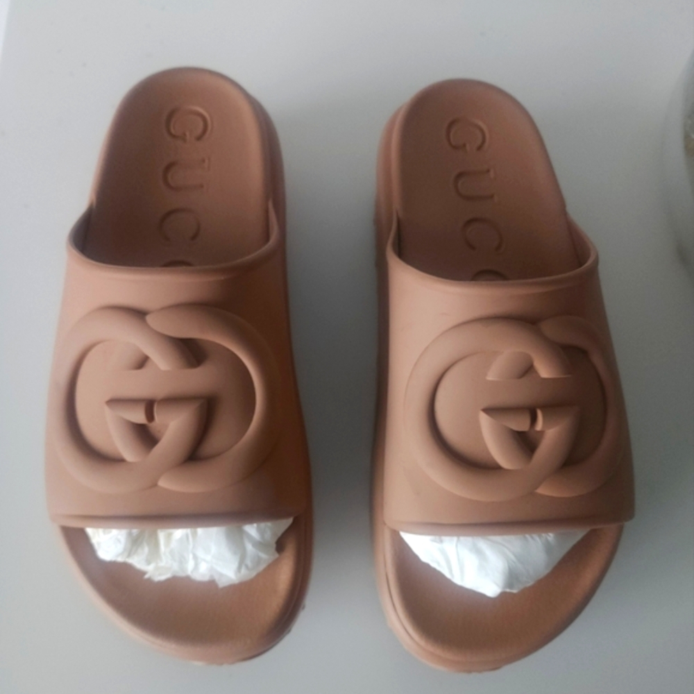 Gucci Tan Sandals with Iconic GG Logo
